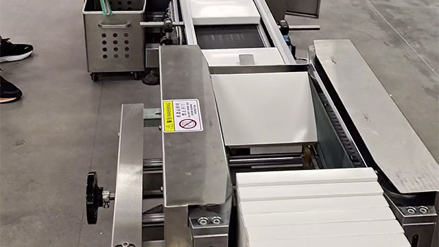 Pharma Carton Overwrapper